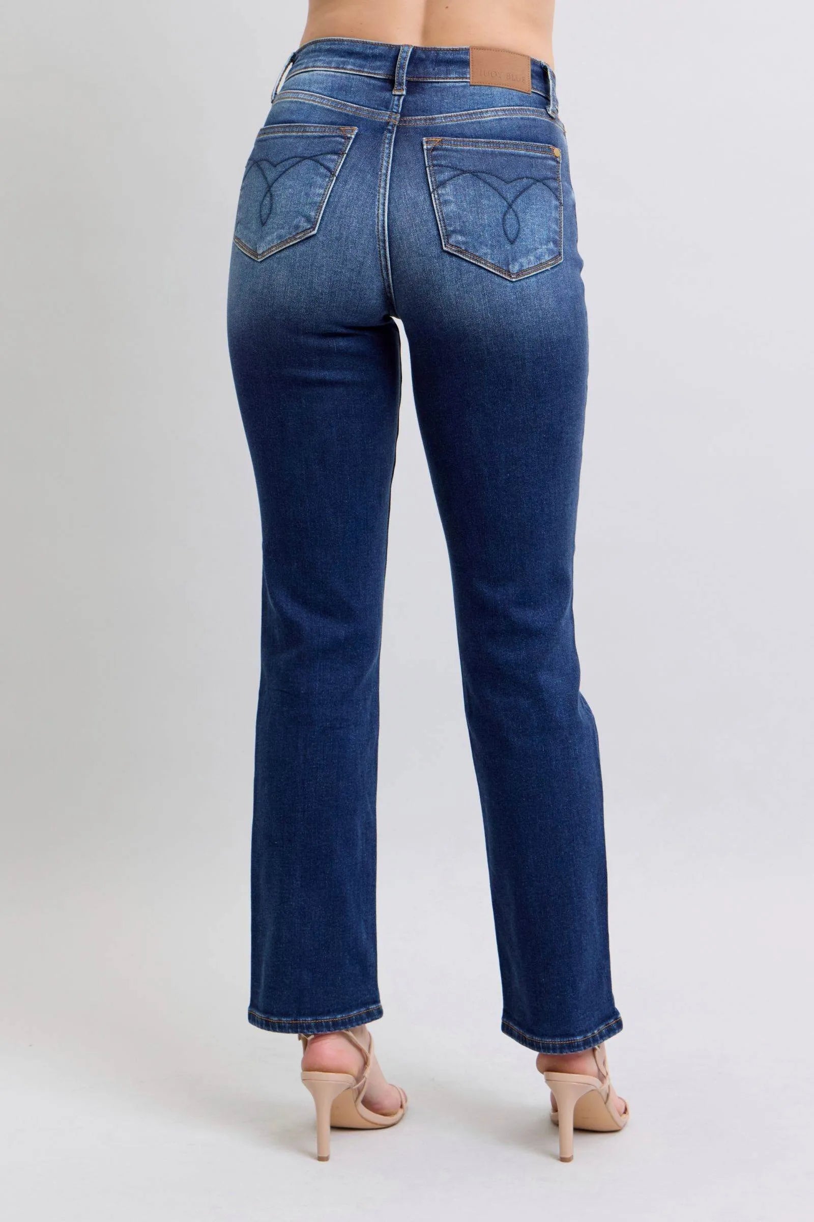 Judy Blue Full Size Washed Straight Leg Jeans with Pockets - Bona Fide Fashion
