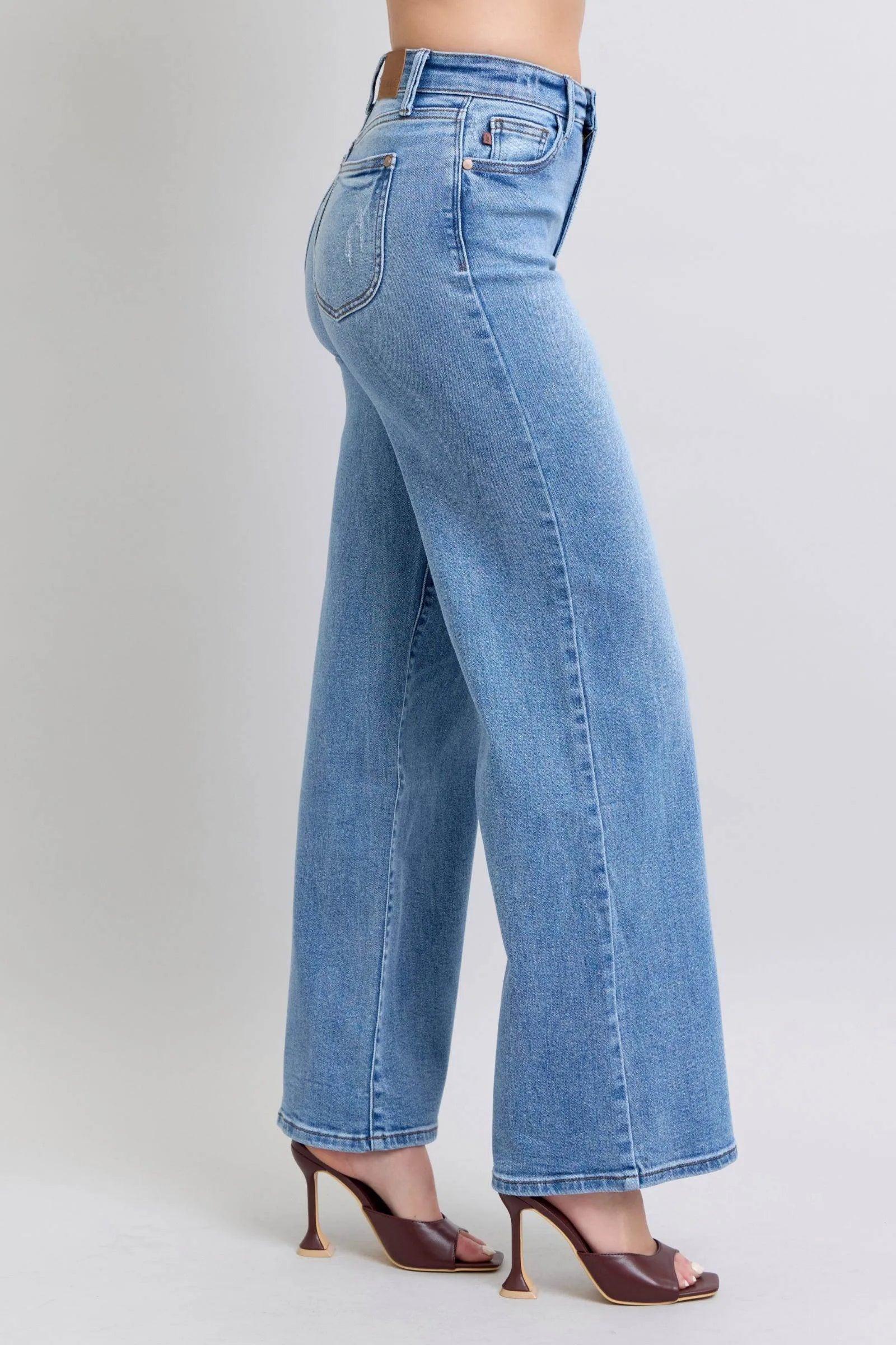 Judy Blue Full Size Wide Leg Jeans with Pockets - Bona Fide Fashion