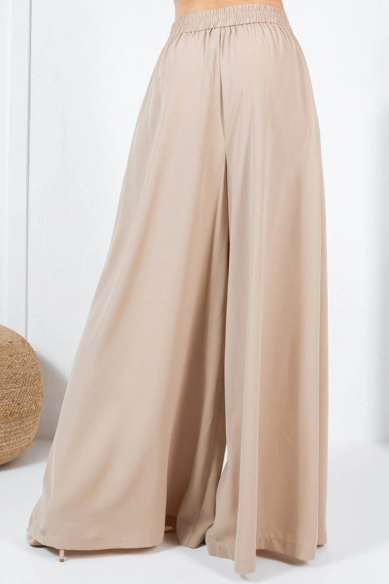 Large Hem Wide Leg Pleated Solid Pants - Bona Fide Fashion