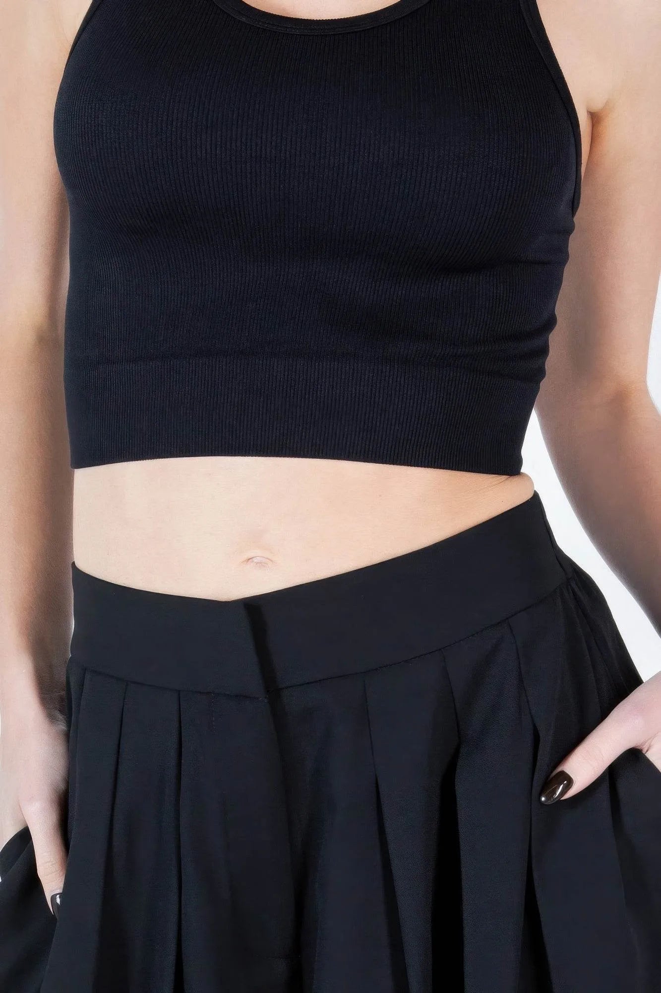 Large Hem Wide Leg Pleated Solid Pants - Bona Fide Fashion