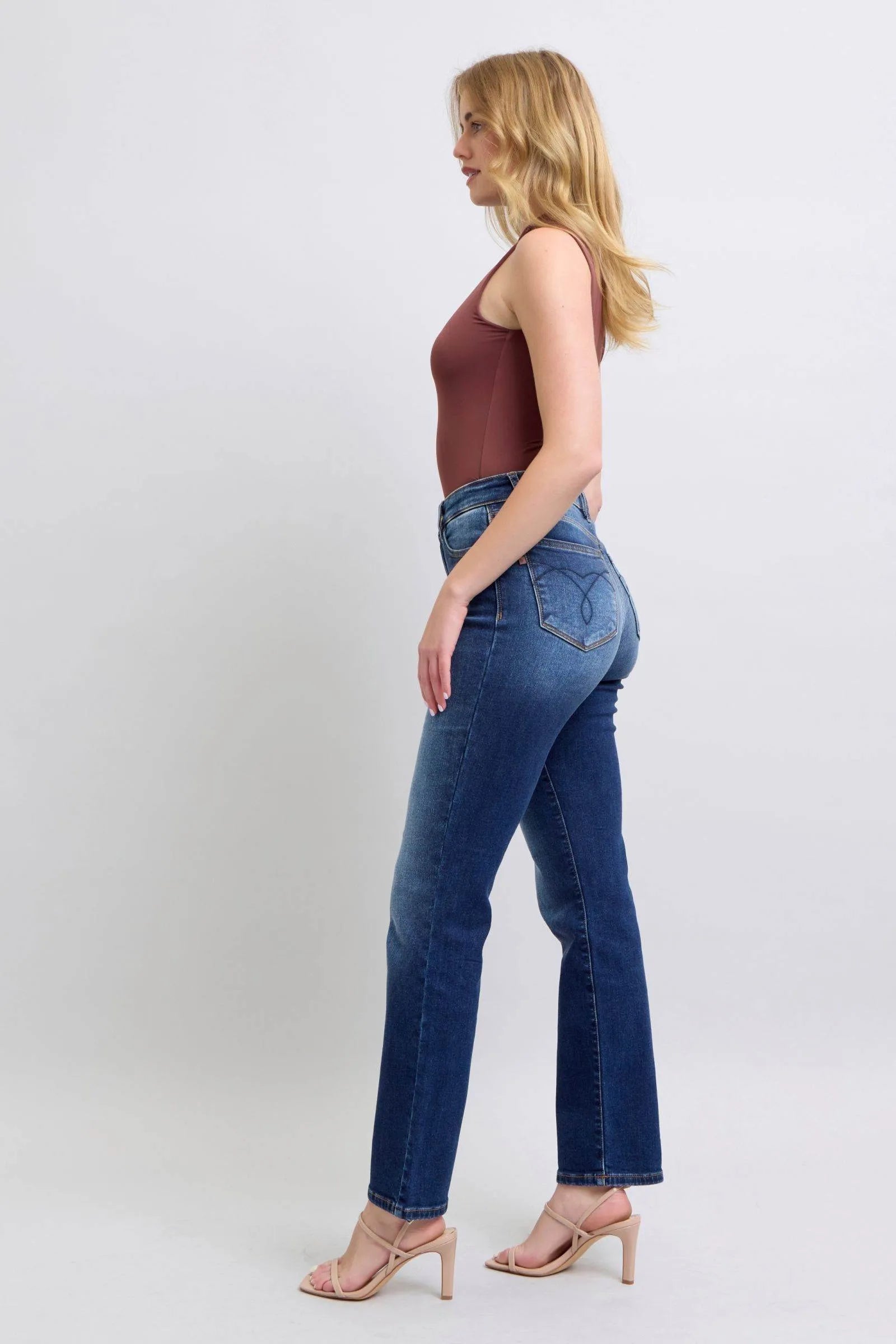 Judy Blue Full Size Washed Straight Leg Jeans with Pockets - Bona Fide Fashion