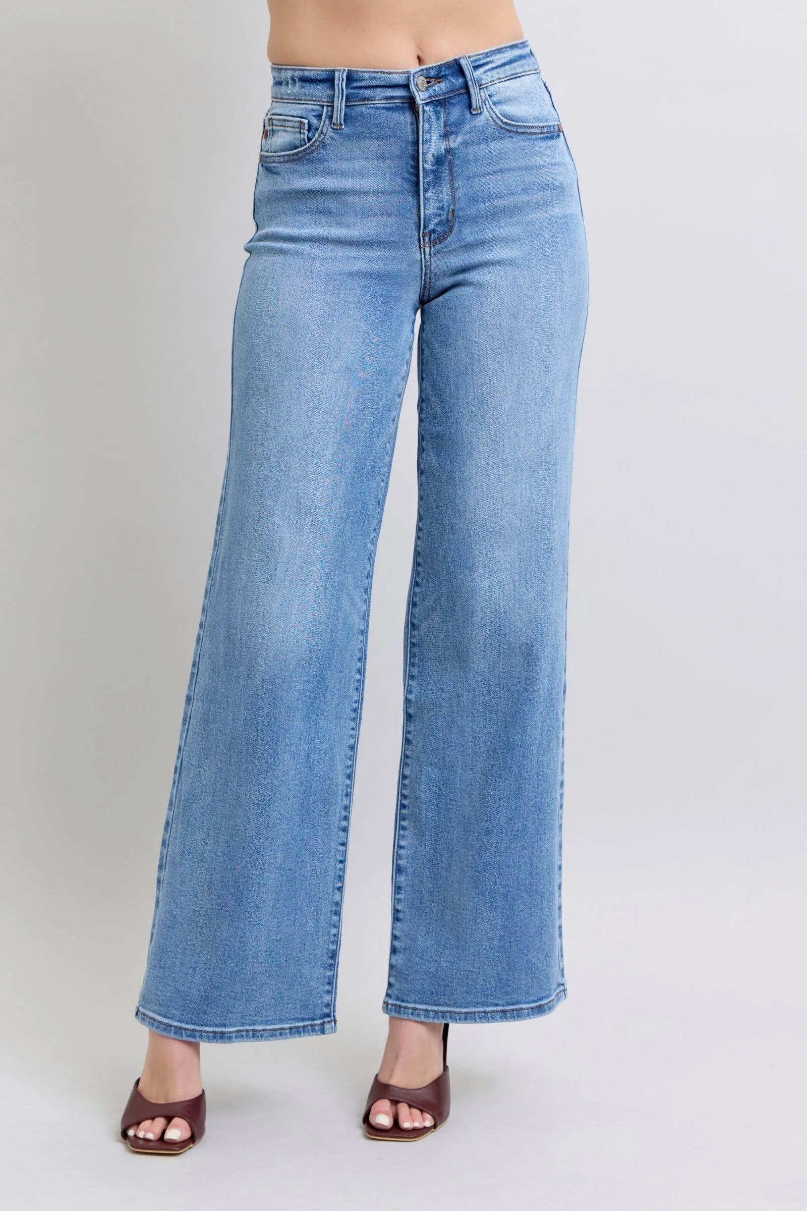 Judy Blue Full Size Wide Leg Jeans with Pockets - Bona Fide Fashion