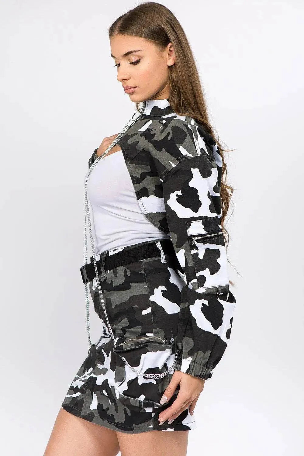 American Bazi Camouflage Cropped Jacket with Chains – Edgy Streetwear Layer - Bona Fide Fashion