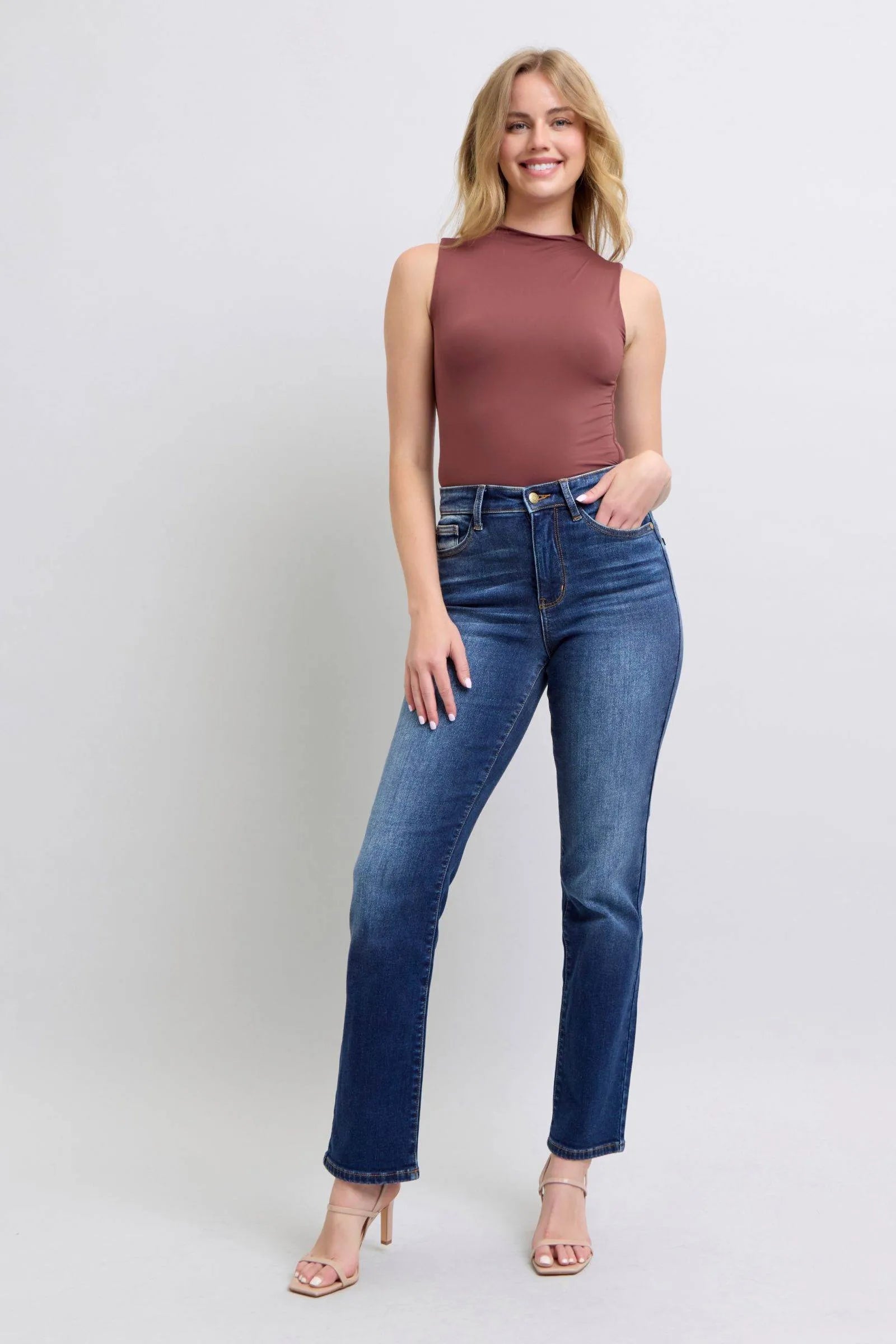 Judy Blue Full Size Washed Straight Leg Jeans with Pockets - Bona Fide Fashion
