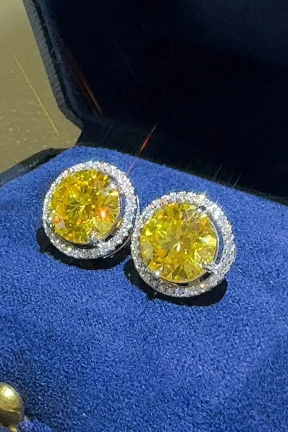 4 Carat Moissanite 925 Sterling Silver Earrings - Bona Fide Fashion
