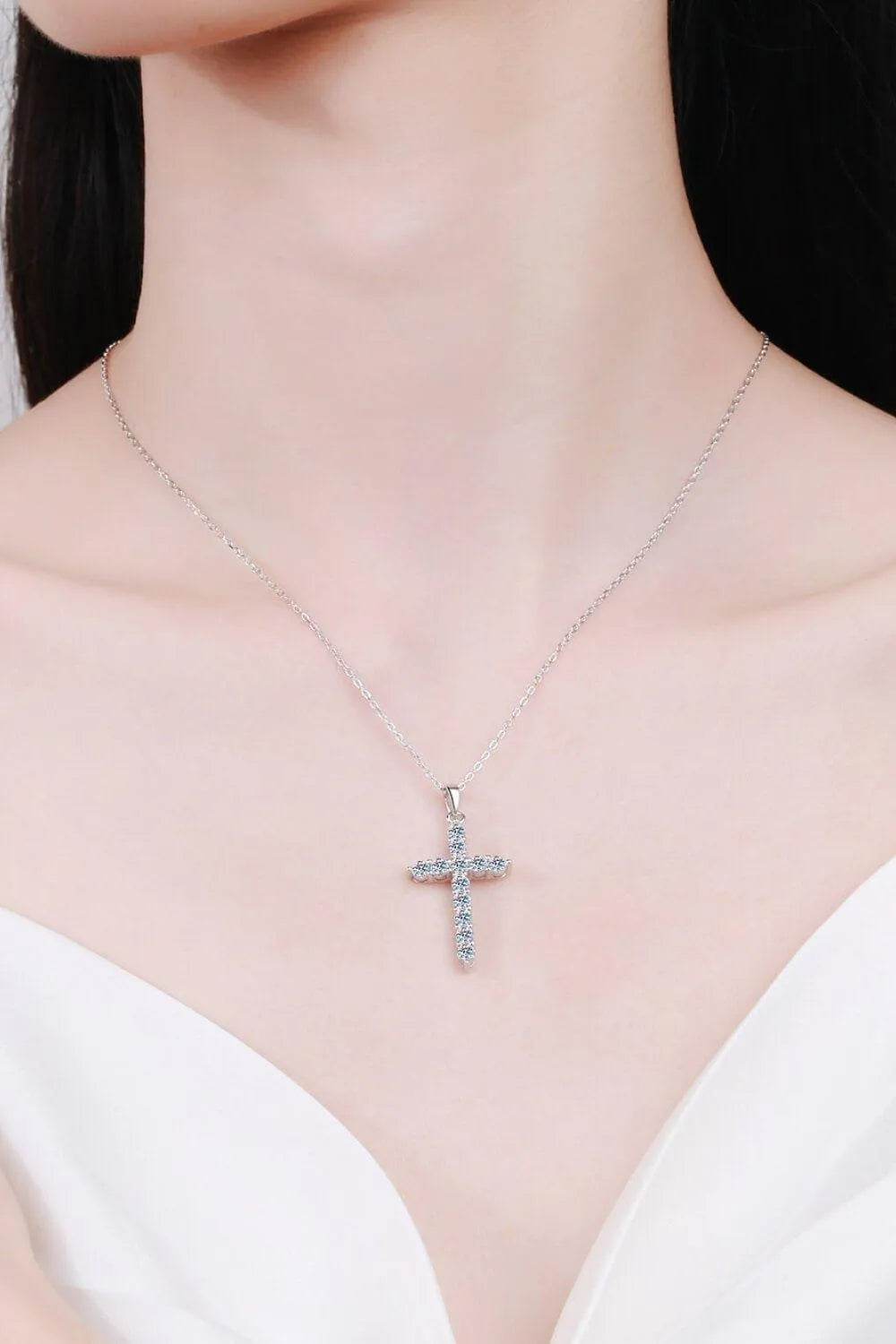 Moissanite Cross Pendant Chain Necklace - Bona Fide Fashion