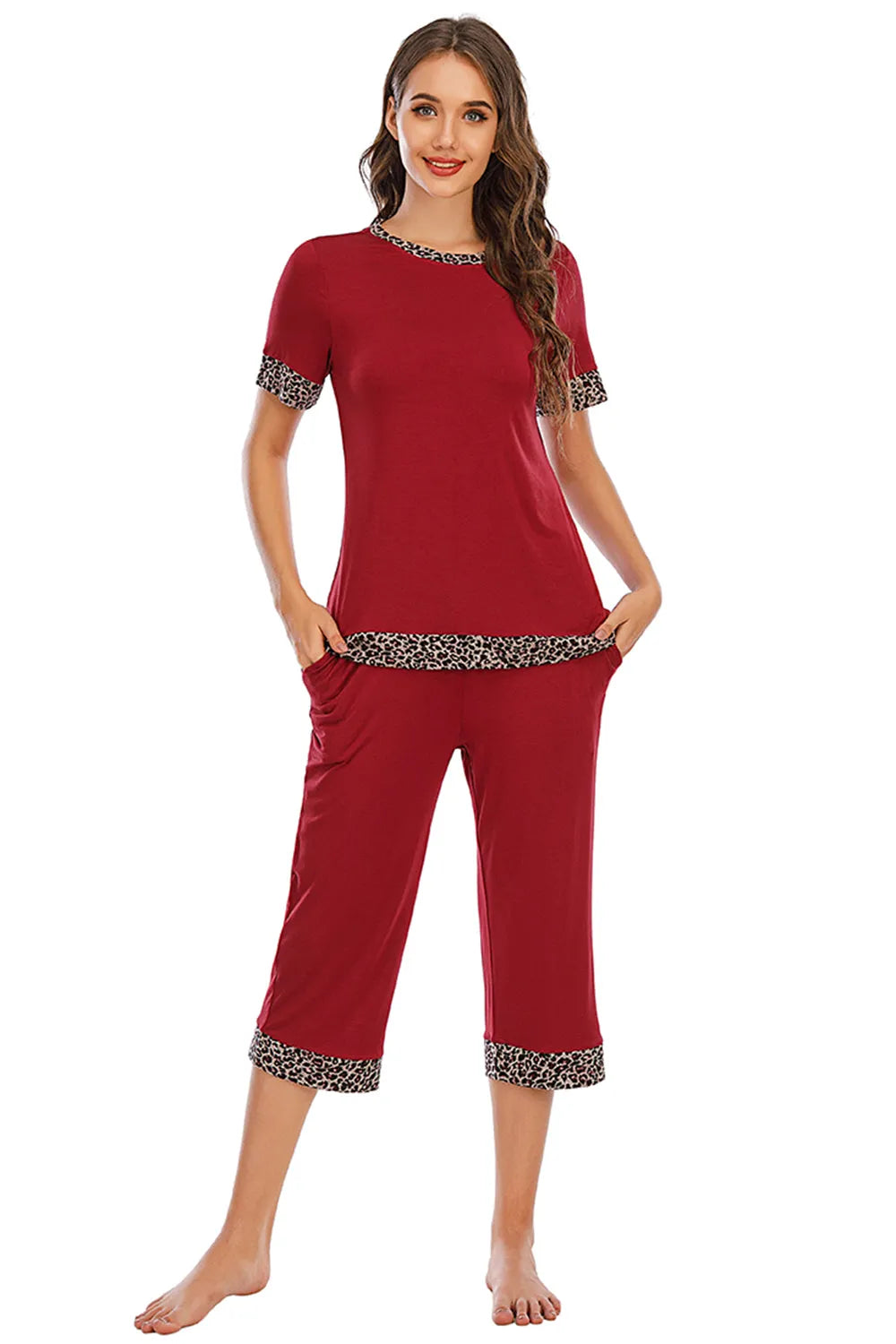 Round Neck Short Sleeve and Capris Pants Lounge Set