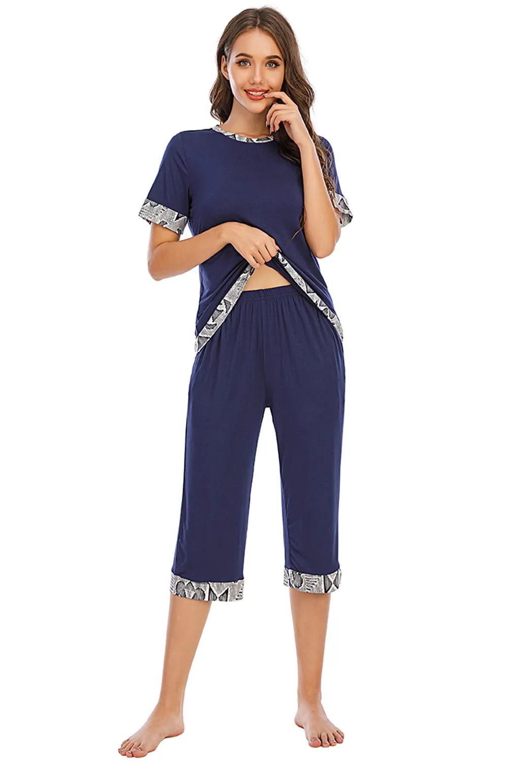 Round Neck Short Sleeve and Capris Pants Lounge Set