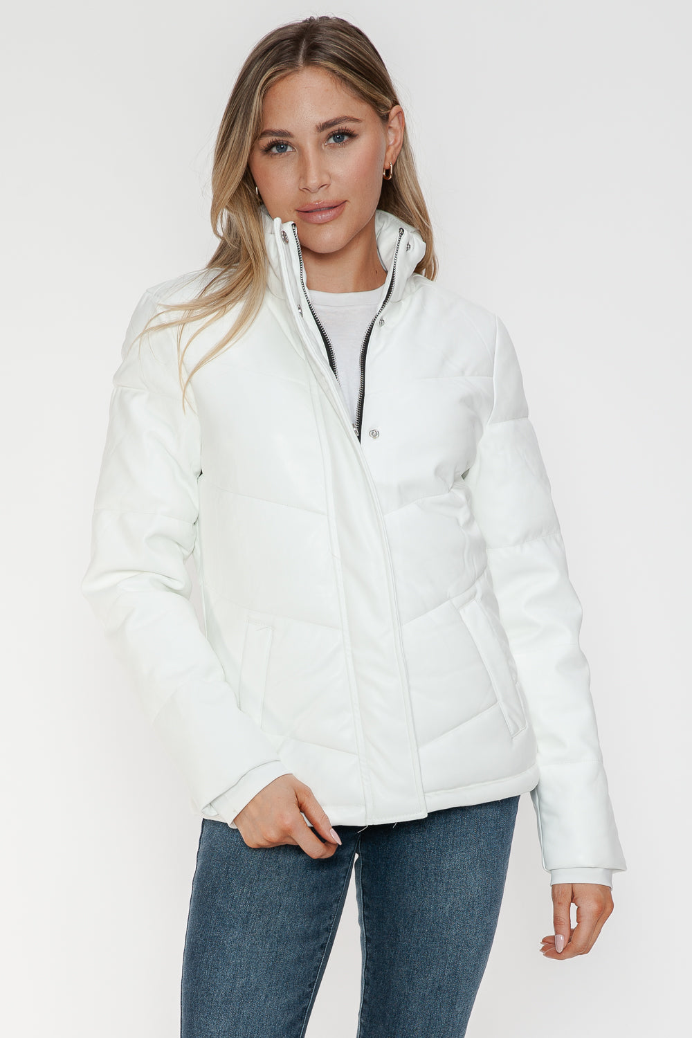 Snobbish Pocketed Zip Up Turtleneck Puffer Jacket