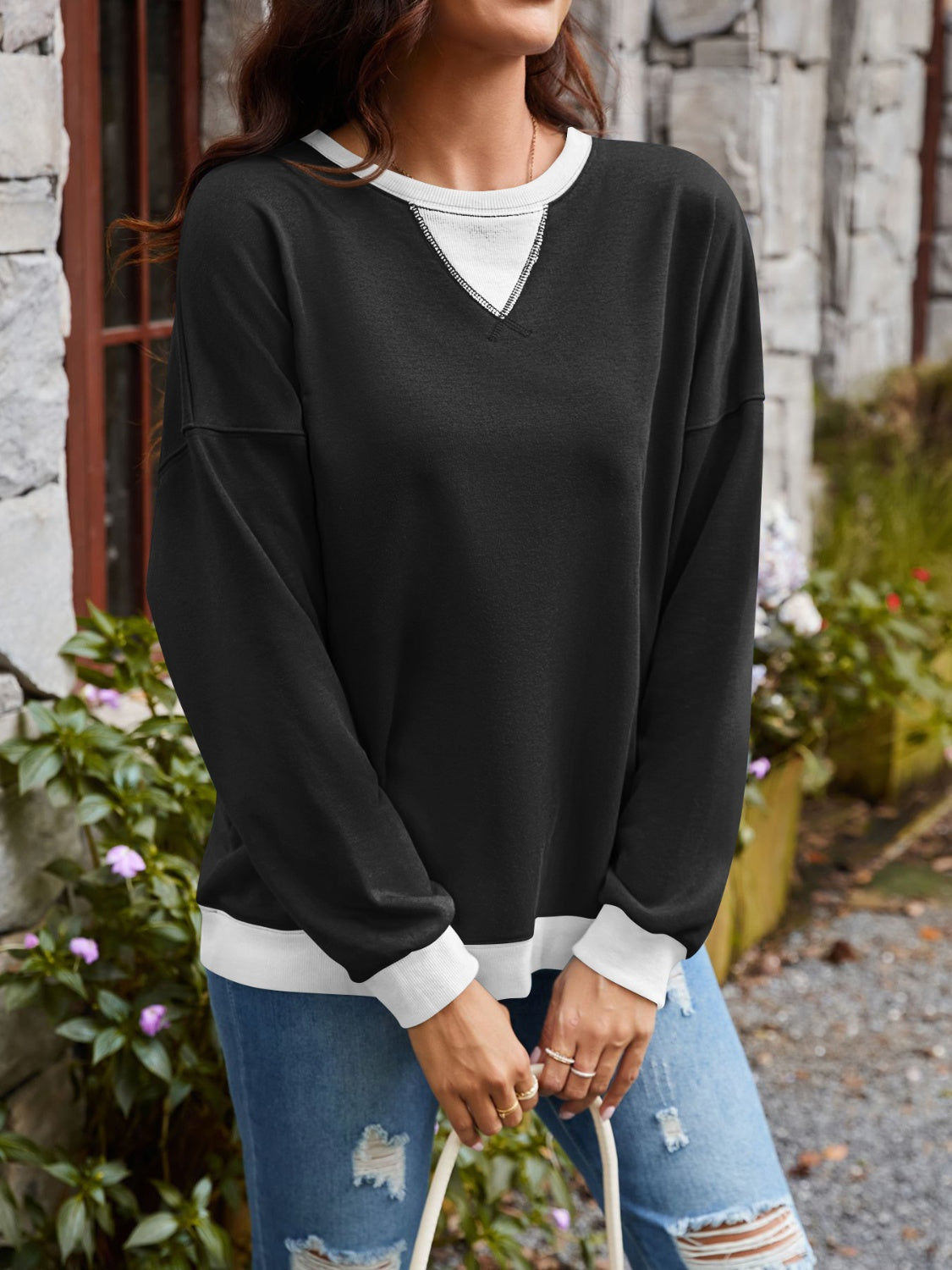 Contrast Round Neck Long Sleeve Sweatshirt