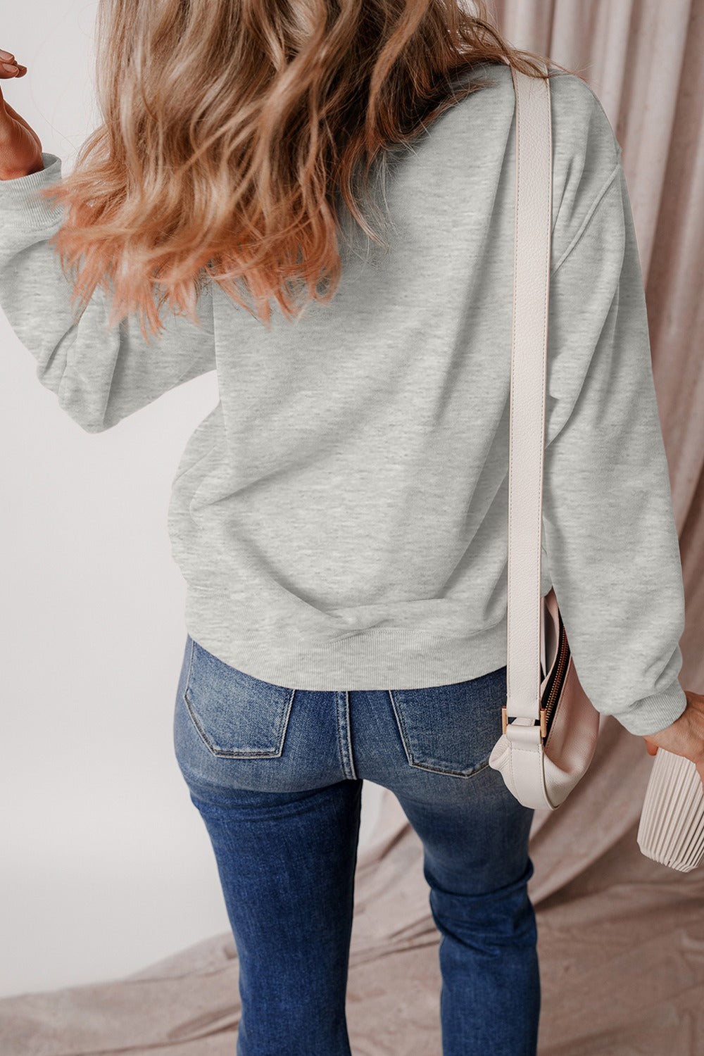 Round Neck Long Sleeve Sweatshirt