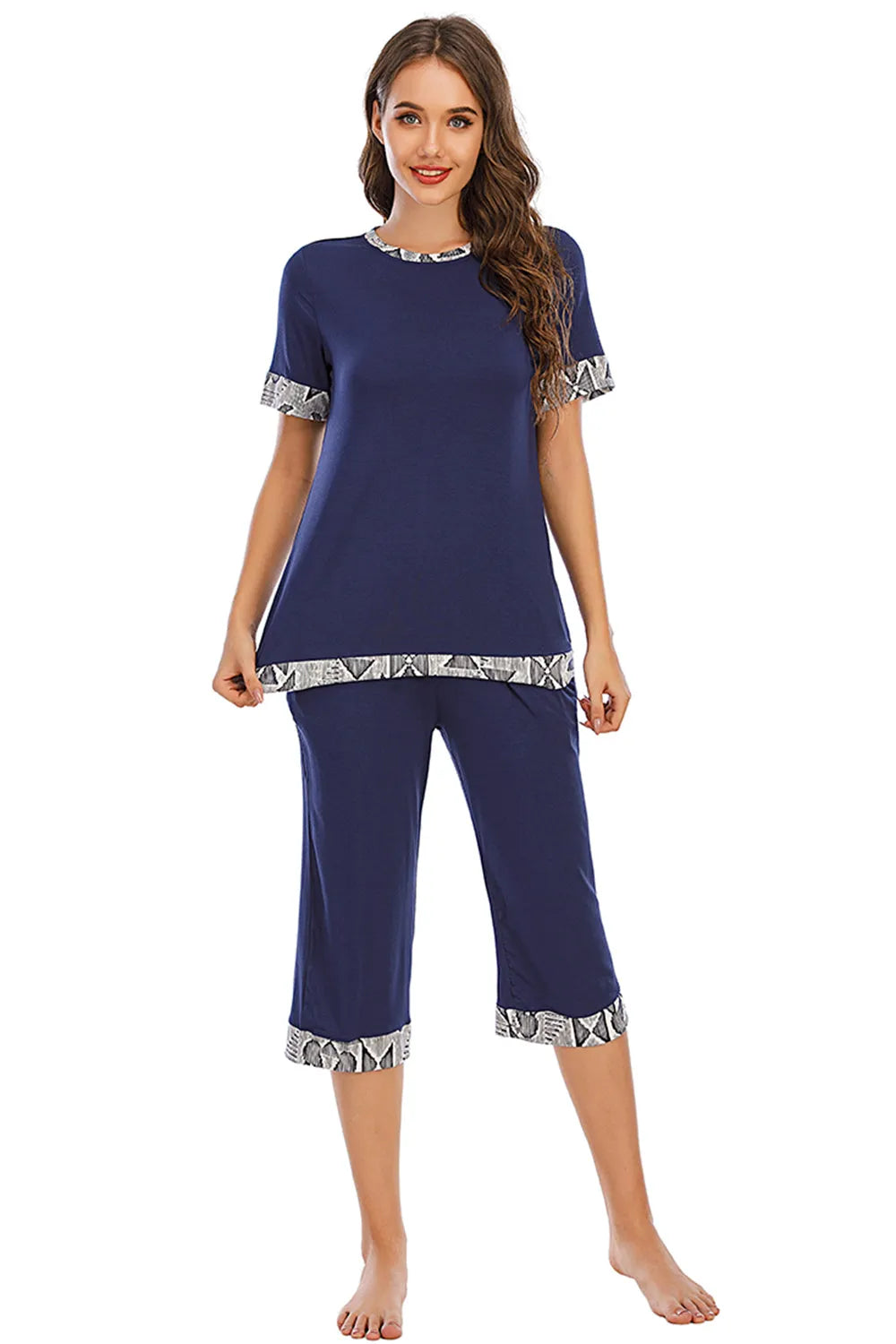 Round Neck Short Sleeve and Capris Pants Lounge Set