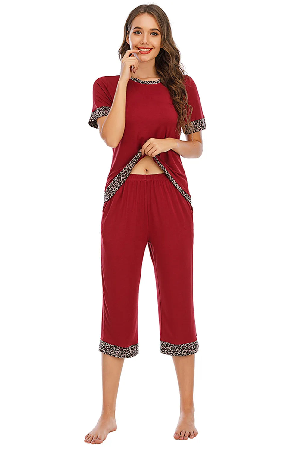 Round Neck Short Sleeve and Capris Pants Lounge Set