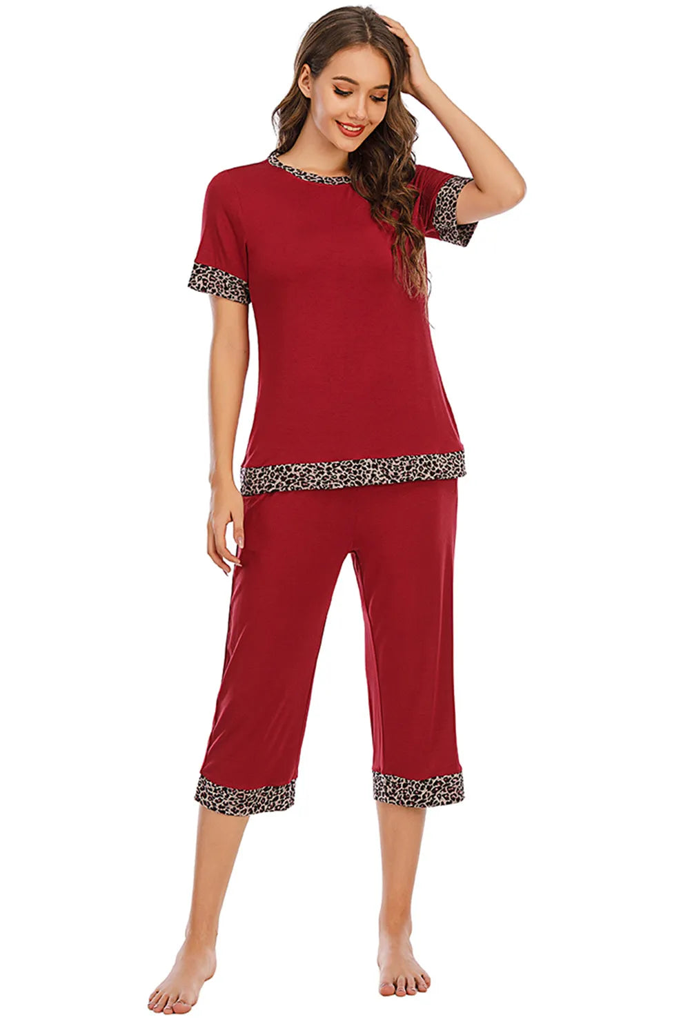 Round Neck Short Sleeve and Capris Pants Lounge Set