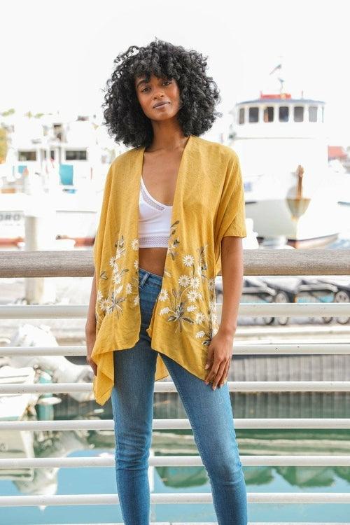 Spring Daisy Kimono - Bona Fide Fashion